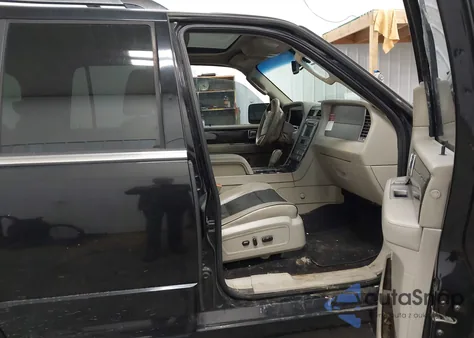 2008 Lincoln Navigator из США, поврежденный, VIN 5LMFU28528LJ22520